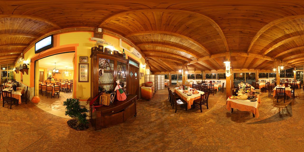 Locanda Belvedere Da Stefano Rocchetta a Volturno Luaran gambar