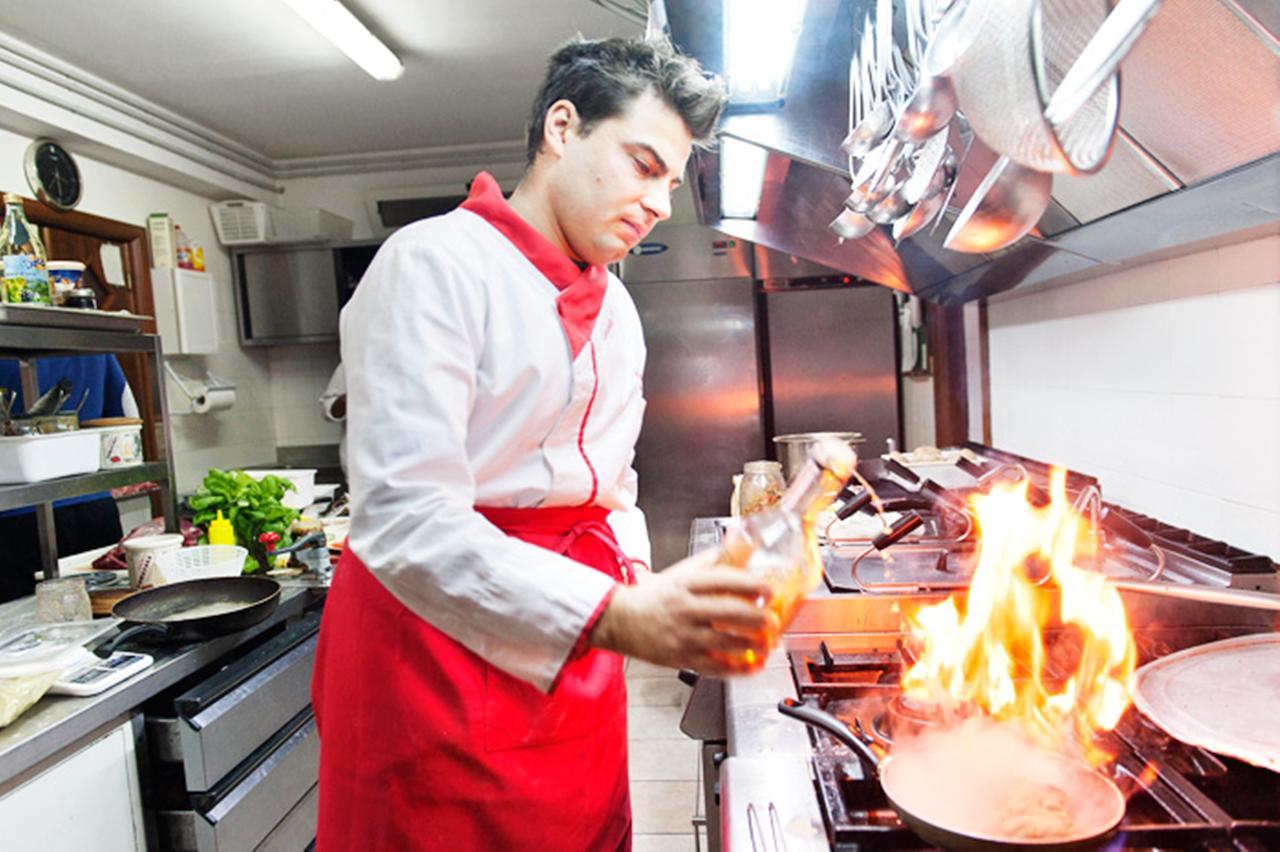 Locanda Belvedere Da Stefano Rocchetta a Volturno Luaran gambar